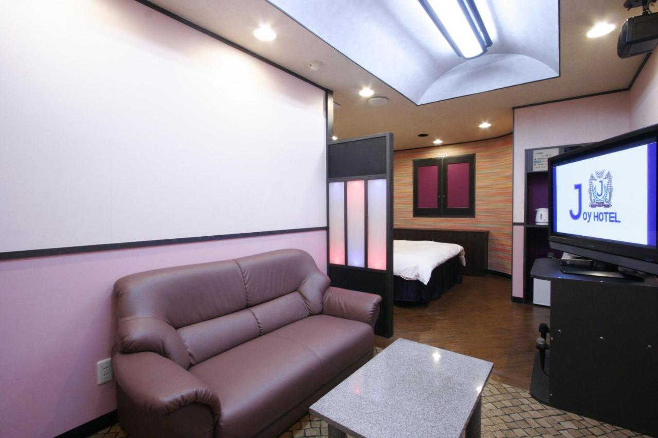 Hotel Joy (Adults Only) Комаки Екстериор снимка